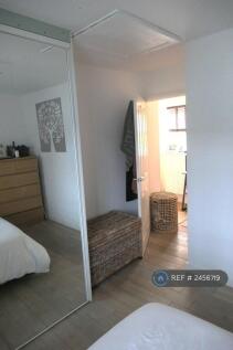 Bedroom King 4