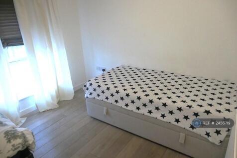 Bedroom Double 3