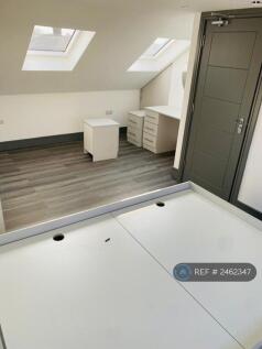 Loft Bedroom 6