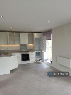 Kitchen (Open Plan)