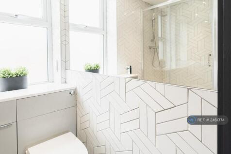 Bedroom 2 Ensuite