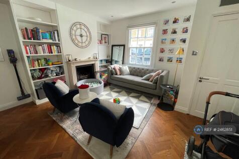 Lounge / Living Room