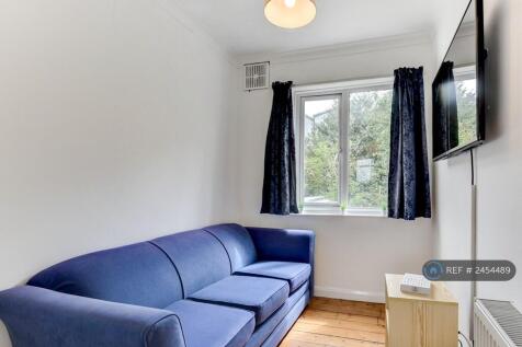Lounge/Common Area