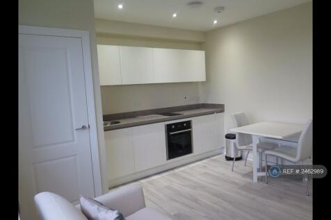 Open Plan Reception / Kitchen