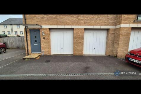 Double Garage 