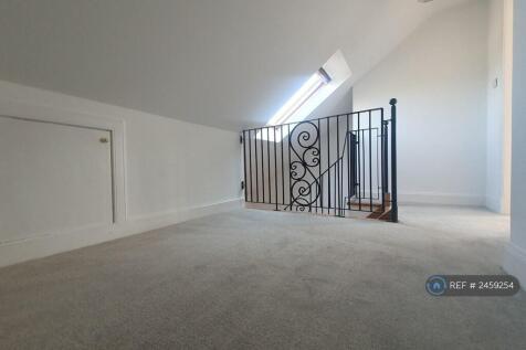 2nd Floor Space