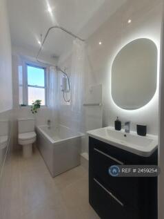 Main Bathroom