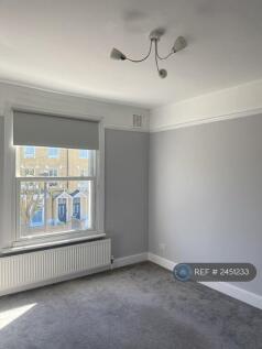 Bedroom 2/Lounge
