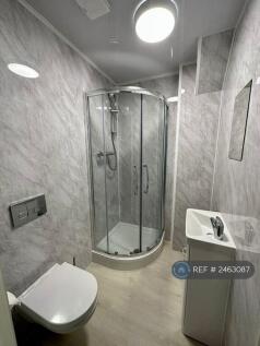 Room 5 Ensuite