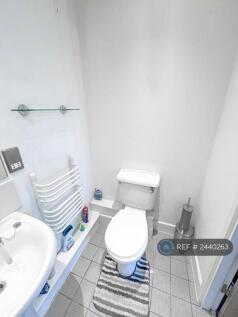 Ensuite Toilet