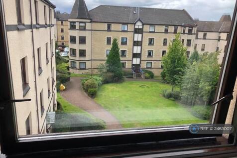 View Over The Landscaped Gardens From The Bedroom
