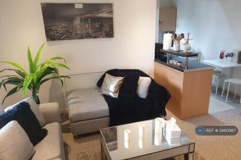 Lounge Kitchen