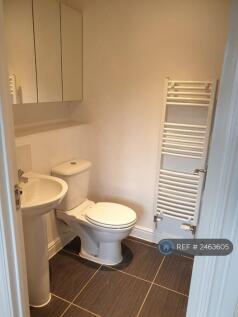 Master Ensuite