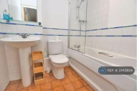 Toilet &amp; Bath