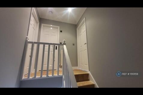 Upper Stairs &amp; Landing 