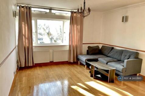 Lounge 4