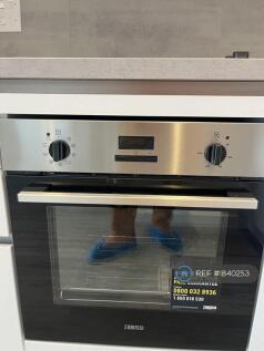 Oven