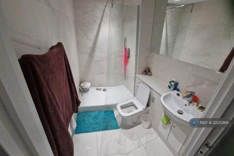 Toilet And Bathroom