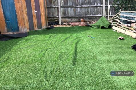 Private Rear Garden With Shed