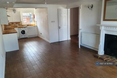 Lounge/Kitchen