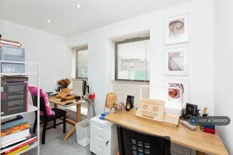 Third Bedroom / Study Room