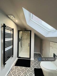 En-Suite Bathroom