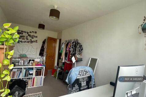 Bedroom 3-1