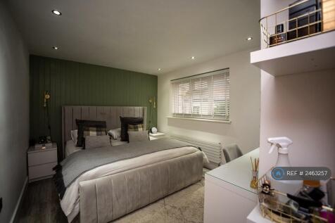 Second Bedroom (By Size)