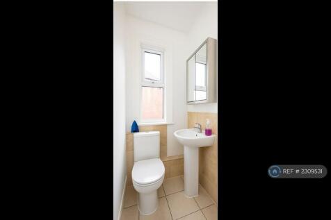 Toilet*