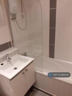 Contemporary Bathroom 