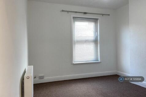 Front Bedroom