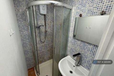 Loft Room En Suite
