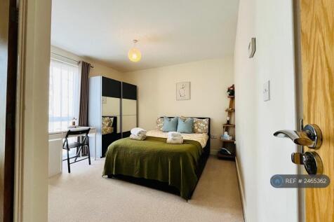 Bedroom With Ensuite