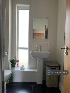 Bedroom With Ensuite