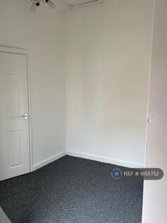 Bedroom 3 Pic1