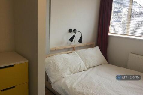 Bedroom 4 Overlooking Garden