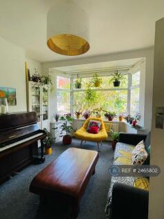 Bedroom 1/Reception Room