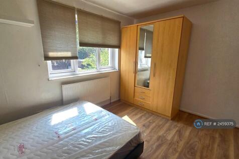 Front Bedroom Window And Cupboard
