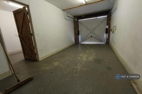 Garage/Store/Workshop