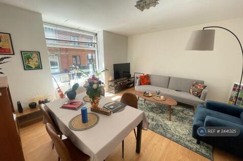 Lounge/3rd Bedroom