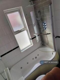 Bathroom 2, First Floor