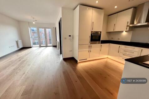 Kitchen / Lounge
