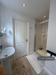 Ensuite Shower 