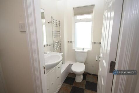 Downstairs Cloakroom 