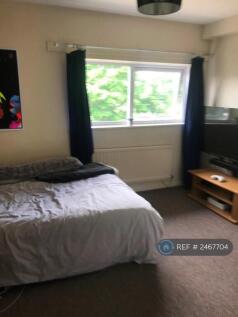 Bedroom 3.7m x 2.9m 