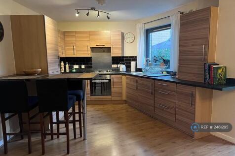 Kitchen / Dinning Area