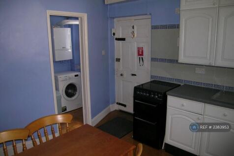 Kitchen / Utility