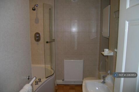 Bathroom / Shower / Wc