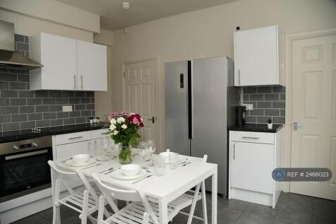 Communal Kitchen