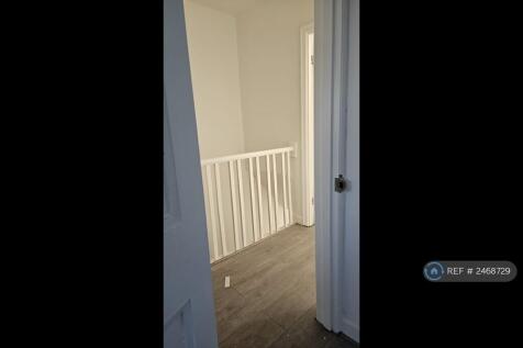 1st Floor Corridor